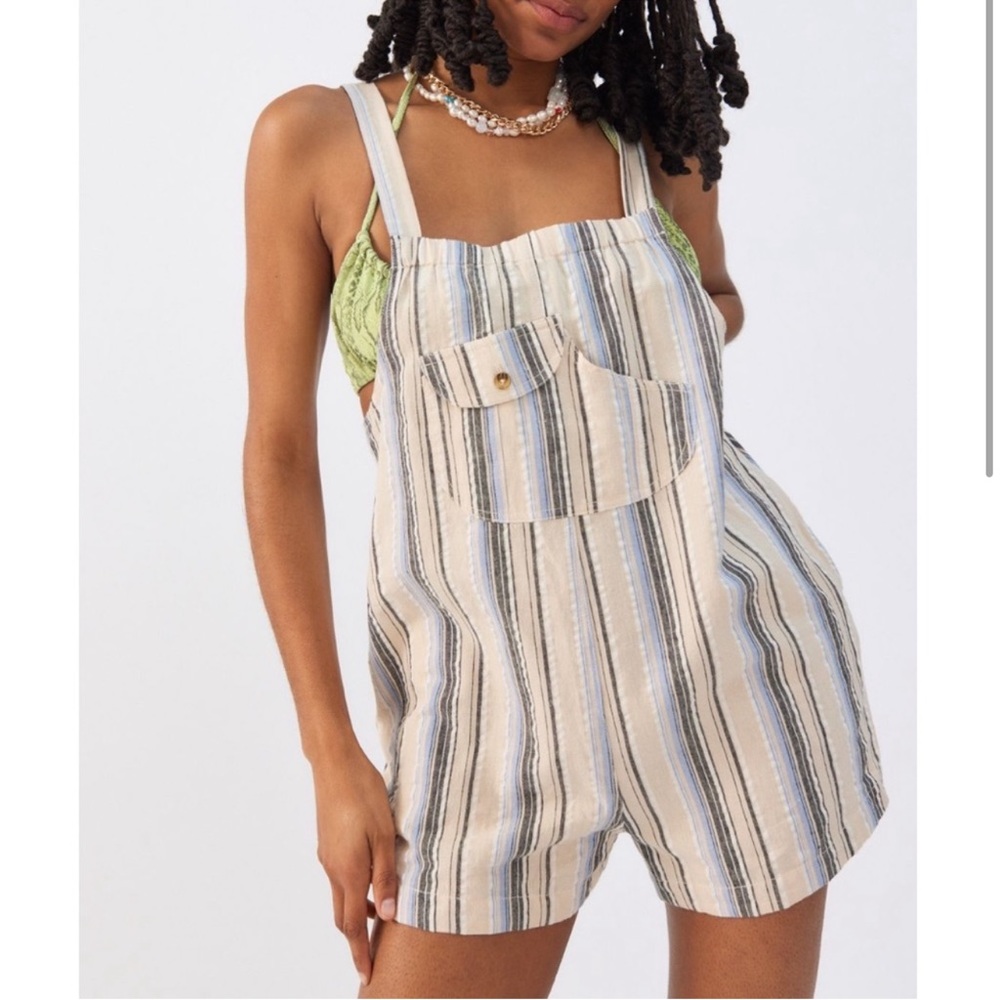 NWT UO Linen Striped Overalls Sz M w/ Pockets